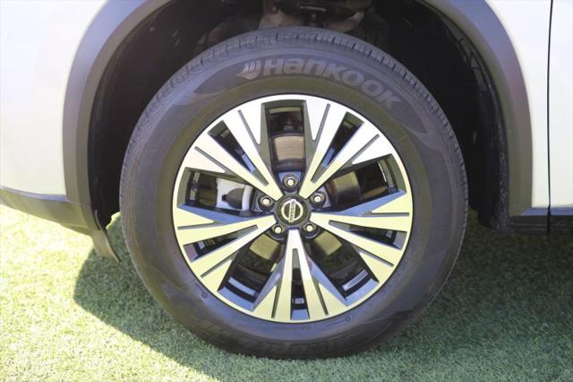 2021 Nissan Rogue SV FWD