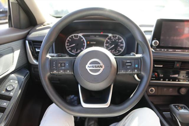 2021 Nissan Rogue SV FWD