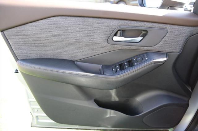 2021 Nissan Rogue SV FWD