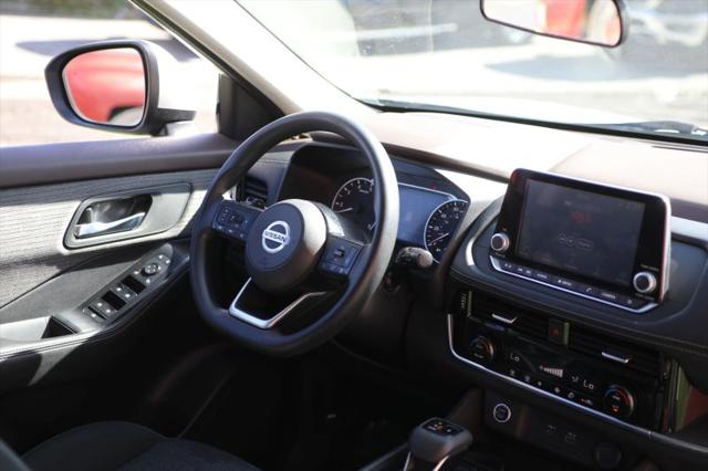 2021 Nissan Rogue SV FWD