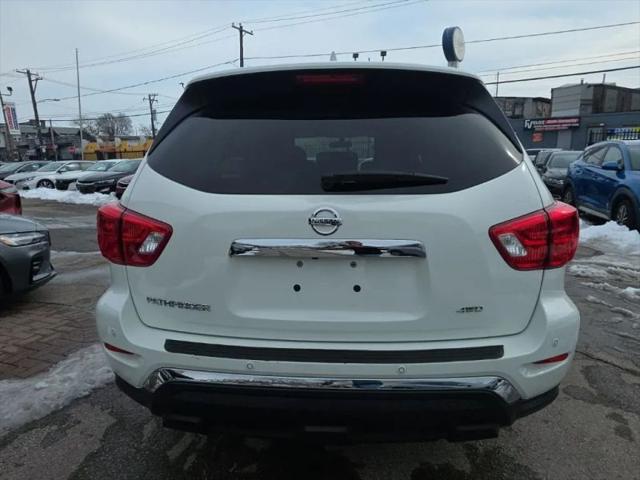 2019 Nissan Pathfinder S