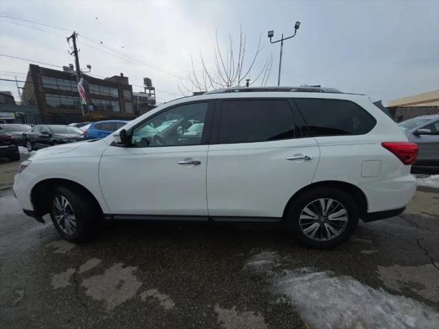 2019 Nissan Pathfinder S