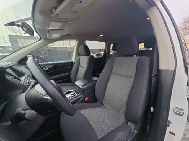 2019 Nissan Pathfinder S