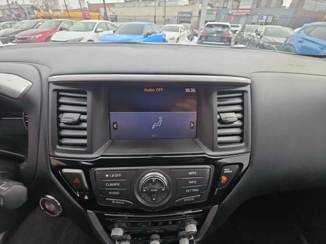 2019 Nissan Pathfinder S