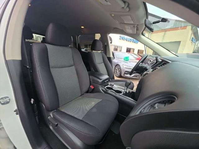 2019 Nissan Pathfinder S