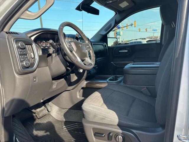 2020 Chevrolet Silverado 1500 4WD Crew Cab Short Bed RST