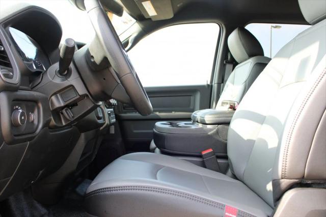 2026 Ram 3500 Tradesman/Big Horn