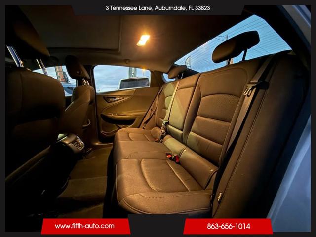 2022 Chevrolet Malibu FWD LT