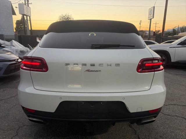 2018 Porsche Macan Base