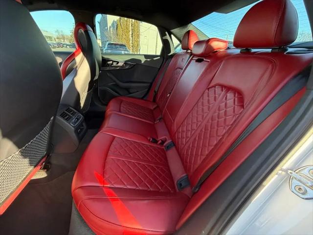 2024 Audi S4 Premium Plus TFSI quattro Tiptronic