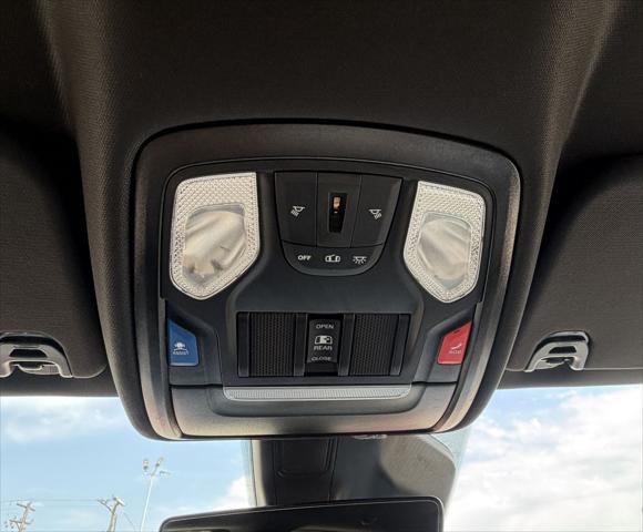 2025 Ram 1500 Big Horn Crew Cab 4x4 5'7" Box