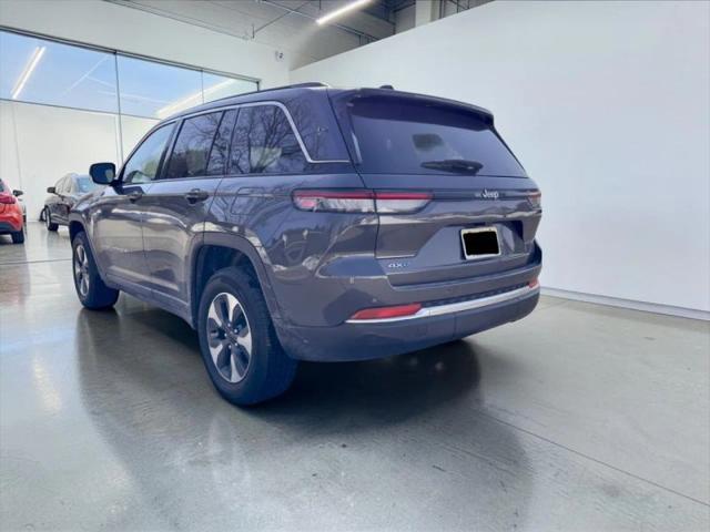 2024 Jeep Grand Cherokee Anniversary Edition