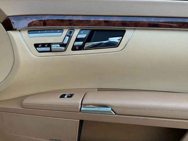 2009 Mercedes-Benz S 550 4MATIC