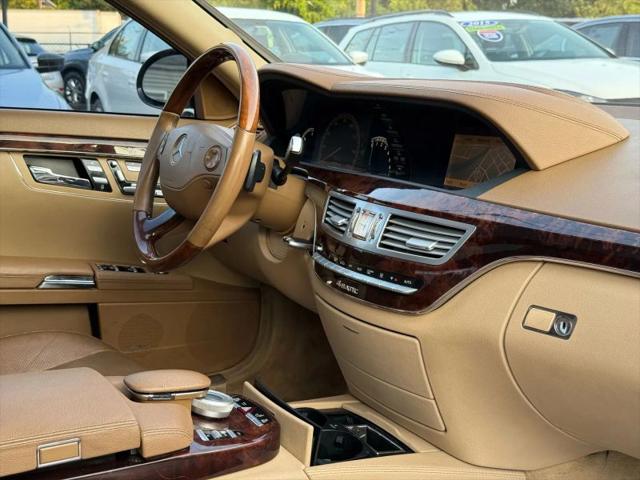 2009 Mercedes-Benz S 550 4MATIC