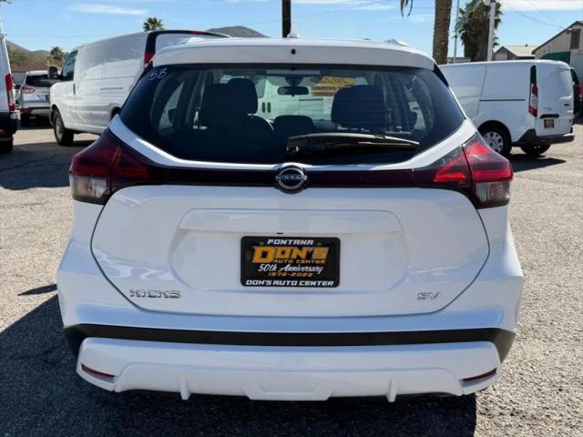 2022 Nissan Kicks SV Xtronic CVT