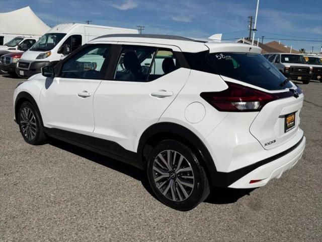 2022 Nissan Kicks SV Xtronic CVT