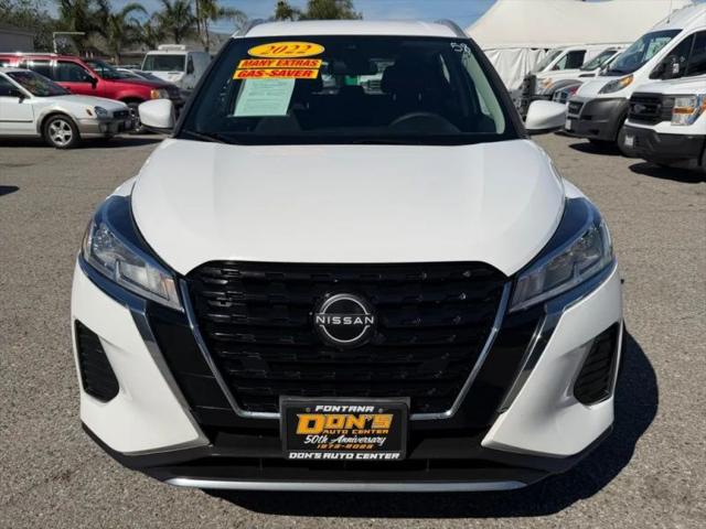 2022 Nissan Kicks SV Xtronic CVT