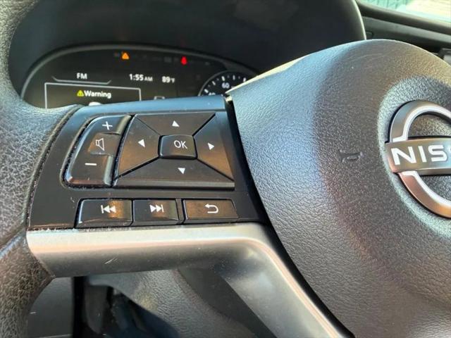 2022 Nissan Kicks SV Xtronic CVT