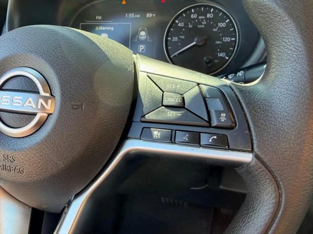 2022 Nissan Kicks SV Xtronic CVT