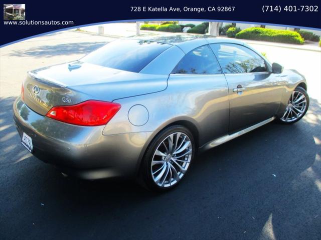 2014 INFINITI Q60 Base