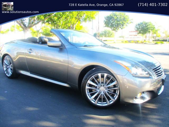 2014 INFINITI Q60 Base