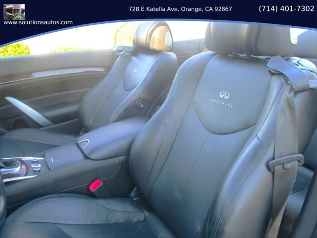 2014 INFINITI Q60 Base