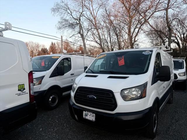 2016 Ford Transit w/60/40 Side Door w/RWB