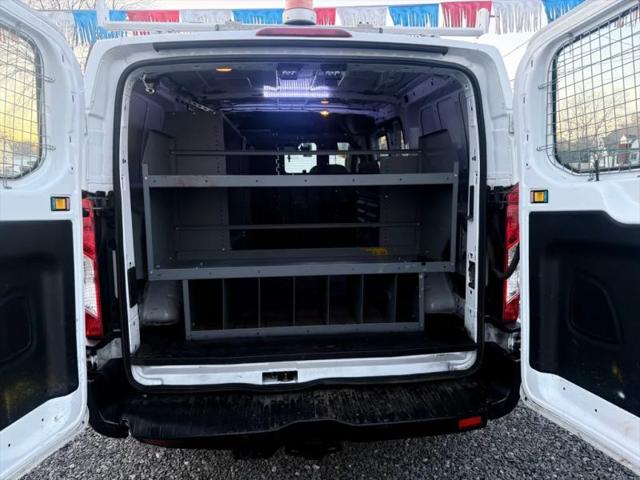 2016 Ford Transit w/60/40 Side Door w/RWB