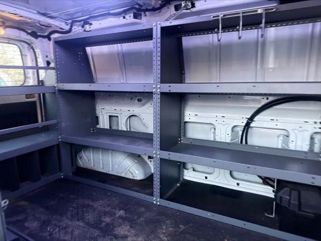 2016 Ford Transit w/60/40 Side Door w/RWB