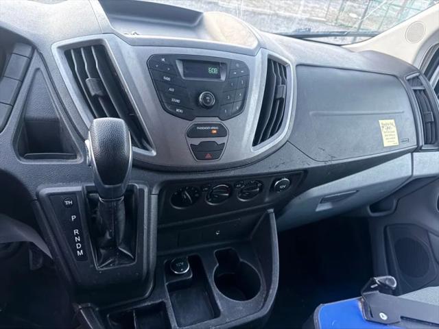 2016 Ford Transit w/60/40 Side Door w/RWB