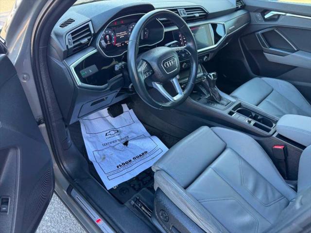 2020 Audi Q3 Premium Plus 45 TFSI S line quattro Tiptronic