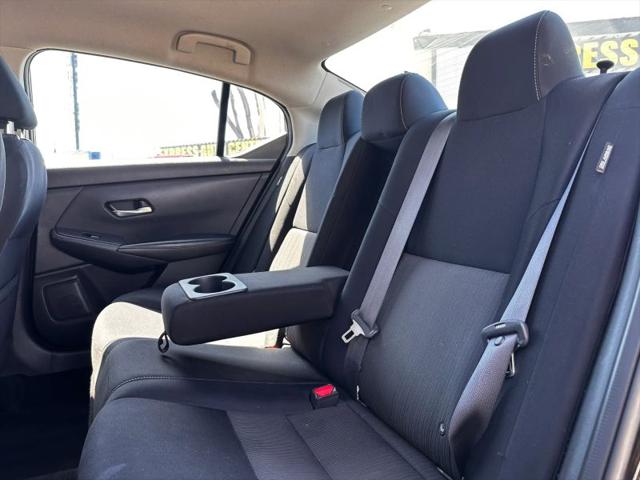 2020 Nissan Sentra SV Xtronic CVT