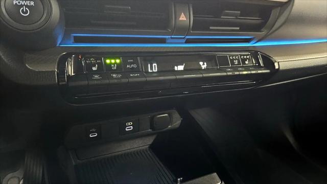 2024 Toyota Prius Limited AWD-e