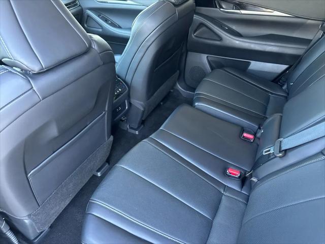 2025 INFINITI QX60 PURE AWD