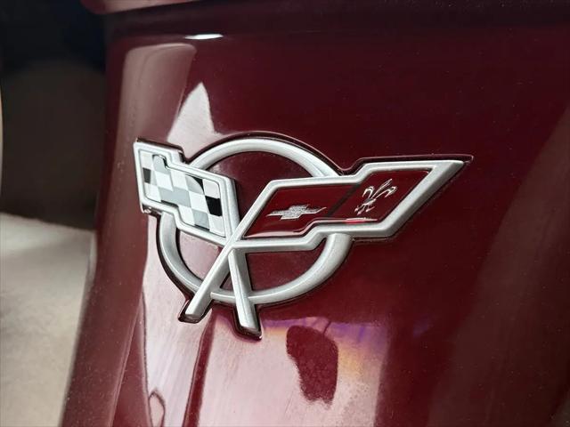 2003 Chevrolet Corvette Base