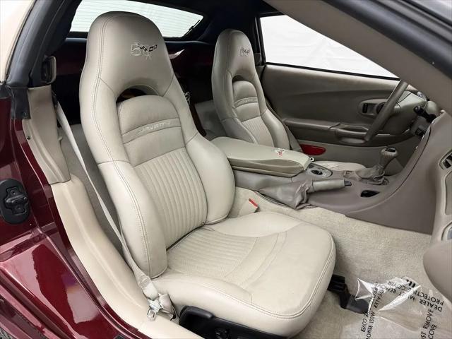 2003 Chevrolet Corvette Base