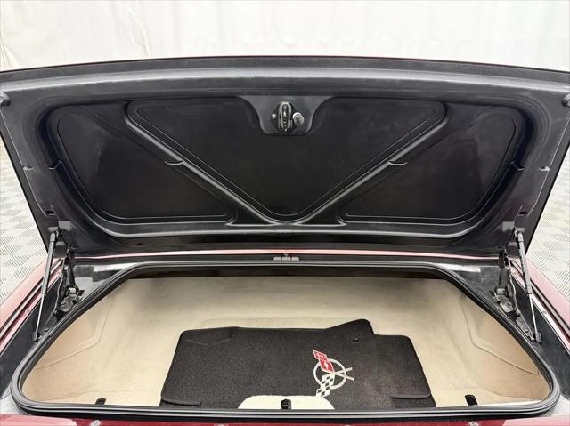 2003 Chevrolet Corvette Base