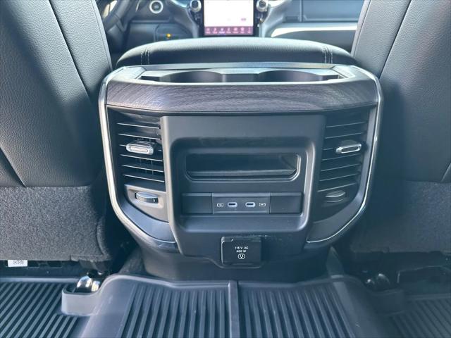 2026 Ram 3500 Laramie Crew Cab 4x4 8 Box