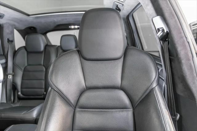 2015 Porsche Cayenne Turbo