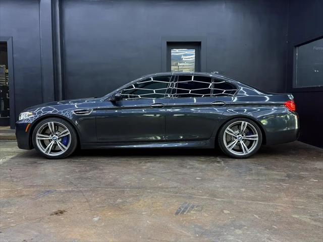 2015 BMW M5 Standard