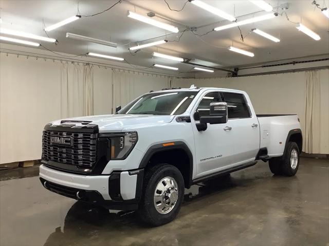 2026 GMC Sierra 3500HD Crew Cab, Long Bed, Denali Ultimate Dual Rear Wheel, 4WD for sale in Warsaw, IN