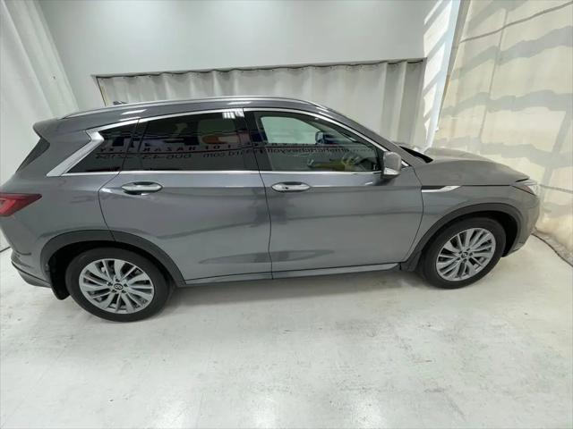 2023 INFINITI QX50 LUXE AWD