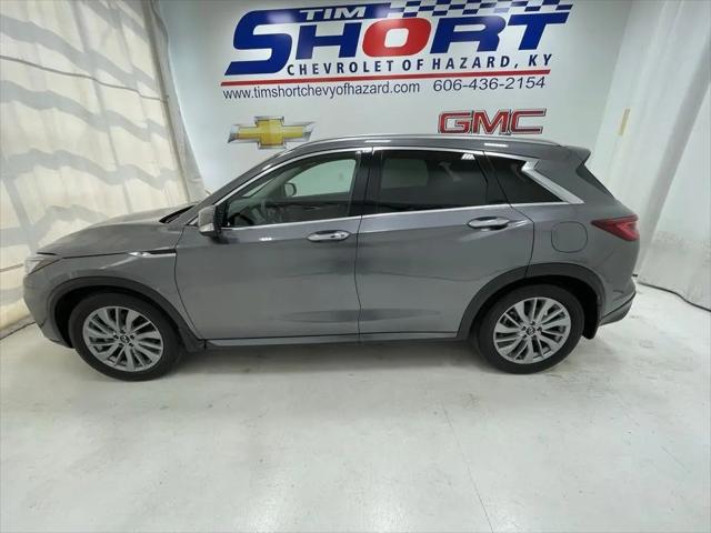 2023 INFINITI QX50 LUXE AWD