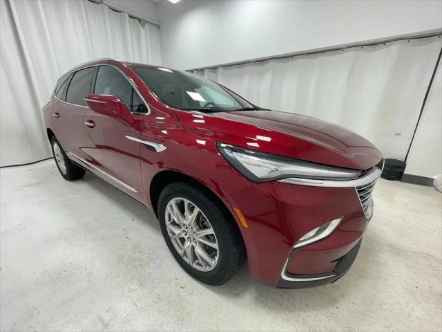 2023 Buick Enclave Essence AWD