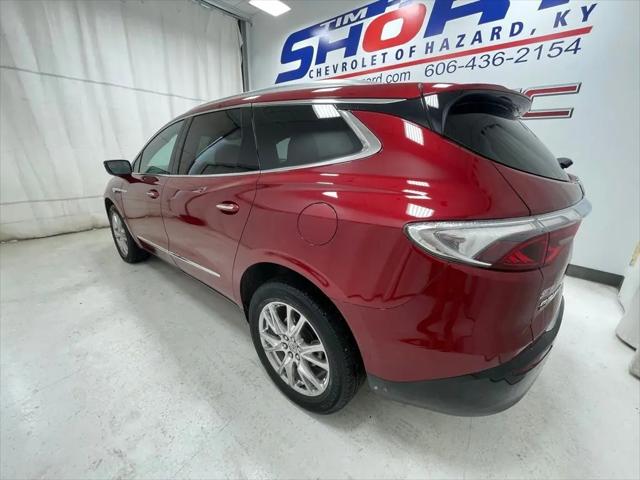 2023 Buick Enclave Essence AWD