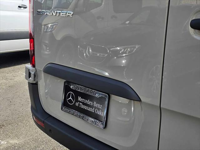 2026 Mercedes-Benz Sprinter 2500 Standard Roof 4-Cyl Diesel HO