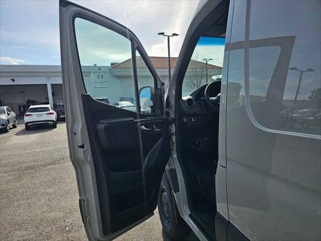 2026 Mercedes-Benz Sprinter 2500 Standard Roof 4-Cyl Diesel HO