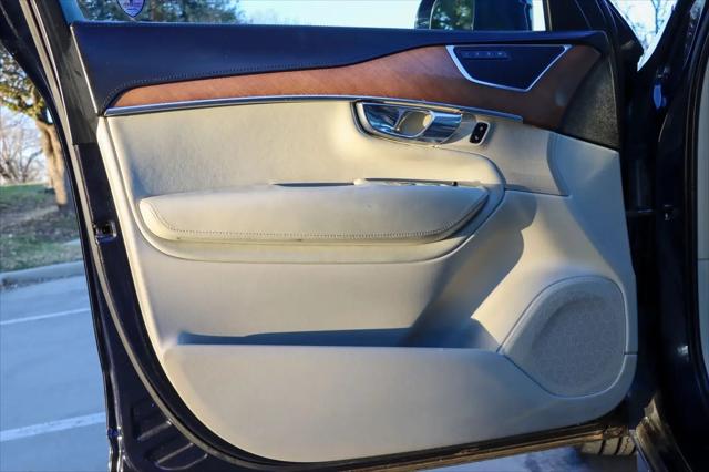 2016 Volvo XC90 T6 Inscription