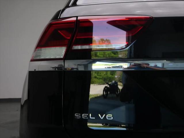 2020 Volkswagen Atlas Cross Sport 3.6L V6 SEL Premium