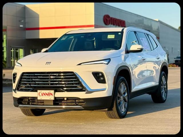 2025 Buick Enclave Preferred FWD